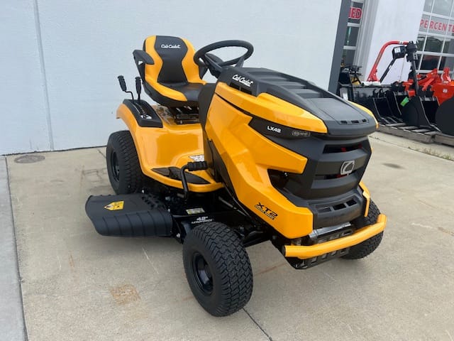 Cub Cadet XT2 LX42