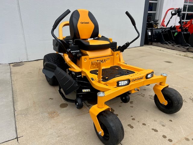 Cub Cadet ZT150