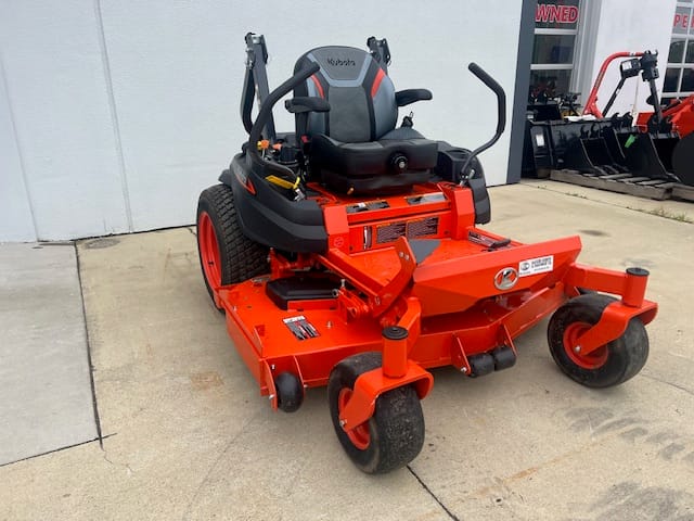 2023 Z422KWT-60 Kubota Zero Turn